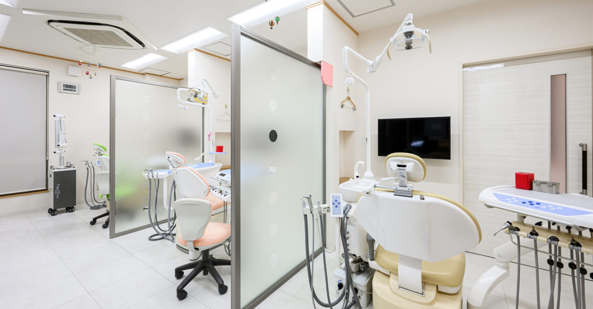 メインビジュアル02（PC）